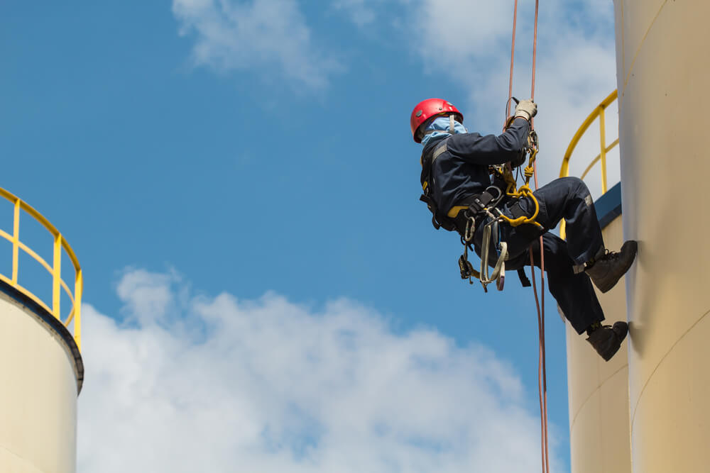 What Are The Topics Covered In A Working At Heights Training Course
